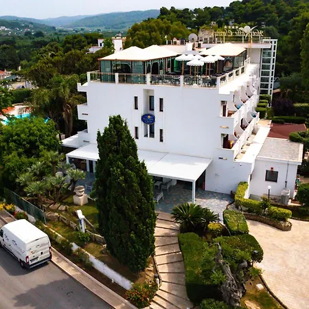 Park Valle Clavia 4* 佩斯基奇