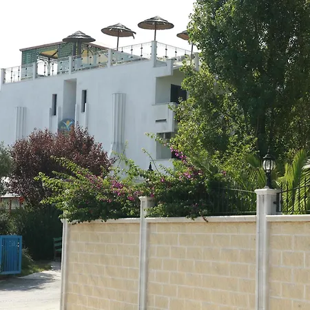 Park Valle Clavia 酒店 佩斯基奇