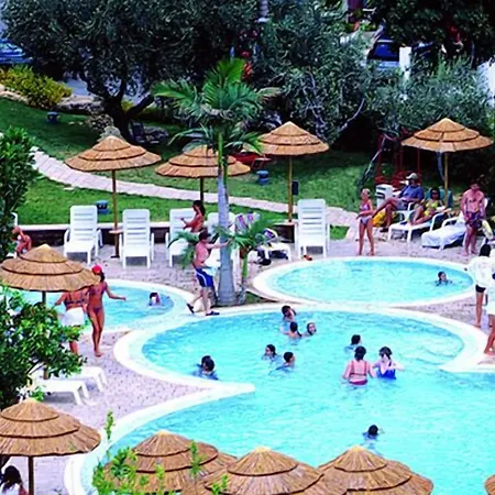 Park Valle Clavia فندق 4*