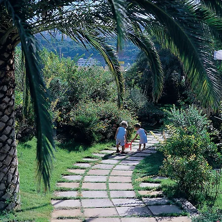 Park Valle Clavia فندق 4*