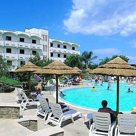 Park Valle Clavia فندق بيسْكيتْشّي